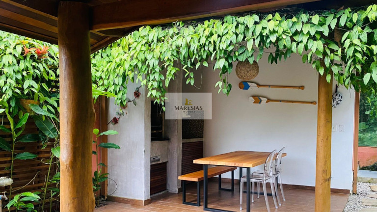 Imagem Casa com 4 Quartos à Venda, 200 m² em Maresias - São Sebastião Imagem Casa com 4 Quartos à Venda, 200 m² em Maresias - São Sebastião
