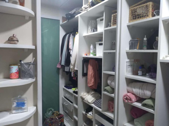Imagem Casa com 3 Quartos à Venda, 300 m² em Vila Valqueire - Rio De Janeiro Imagem Casa com 3 Quartos à Venda, 300 m² em Vila Valqueire - Rio De Janeiro