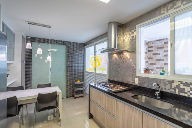 Imagem Apartamento com 3 Quartos à Venda, 185 m² em Vila Sofia - São Paulo