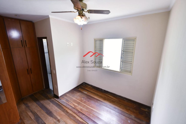Imagem Casa com 3 Quartos à Venda, 220 m² em Bosque Das Palmeiras - Campinas Imagem Casa com 3 Quartos à Venda, 220 m² em Bosque Das Palmeiras - Campinas