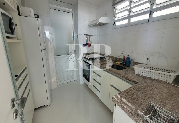 Imagem Imóvel com 5 Quartos à Venda, 236 m² em Riviera - Bertioga Imagem Imóvel com 5 Quartos à Venda, 236 m² em Riviera - Bertioga