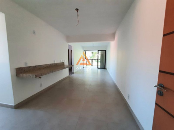 Imagem Apartamento com 2 Quartos à Venda, 75 m² Imagem Apartamento com 2 Quartos à Venda, 75 m²