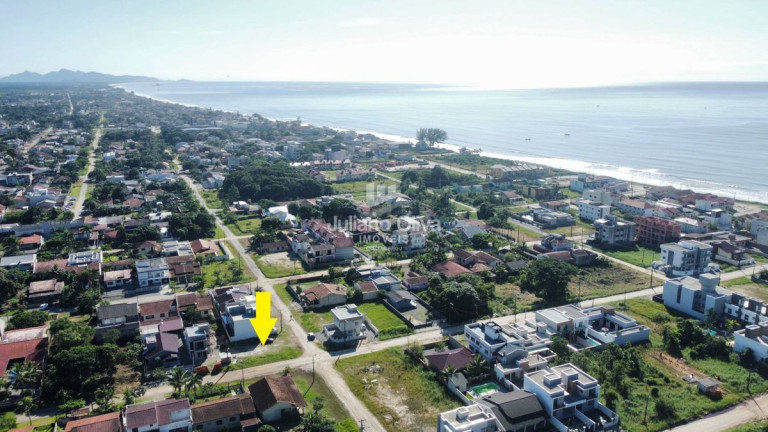 Imagem Terreno à Venda, 214 m² em Barra Do Sai - Itapoá