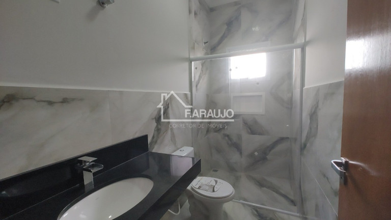 Imagem Imóvel com 3 Quartos à Venda, 208 m² em Cajuru Do Sul - Sorocaba Imagem Imóvel com 3 Quartos à Venda, 208 m² em Cajuru Do Sul - Sorocaba