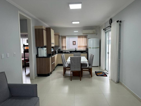 Imagem Casa com 3 Quartos à Venda, 130 m² em Centro - Balneário Barra Do Sul Imagem Casa com 3 Quartos à Venda, 130 m² em Centro - Balneário Barra Do Sul
