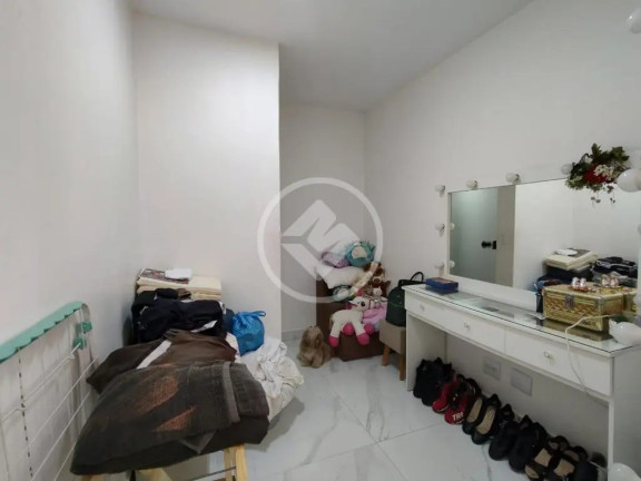 Imagem Sobrado com 3 Quartos à Venda, 176 m² em Vila São Luiz - Goiânia Imagem Sobrado com 3 Quartos à Venda, 176 m² em Vila São Luiz - Goiânia