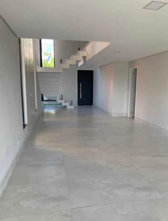 Imagem Casa com 3 Quartos à Venda, 200 m² em Suru - Santana De Parnaíba Imagem Casa com 3 Quartos à Venda, 200 m² em Suru - Santana De Parnaíba