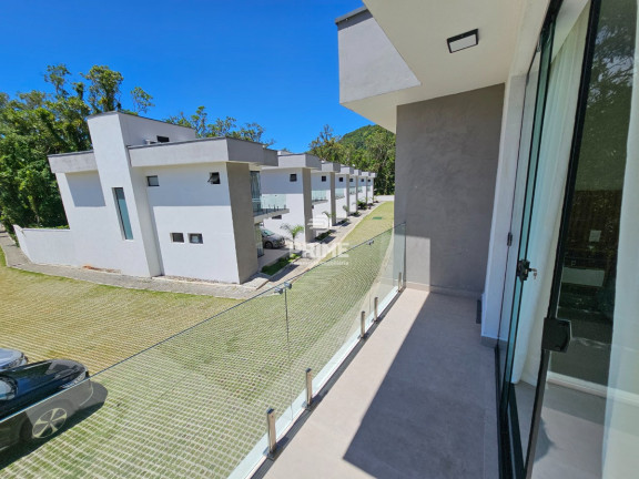 Imagem Sobrado com 3 Quartos à Venda, 167 m² em Maresias - São Sebastião Imagem Sobrado com 3 Quartos à Venda, 167 m² em Maresias - São Sebastião