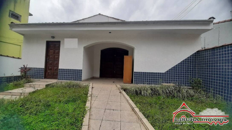 Imagem Casa com 7 Quartos à Venda, 381 m² em Centro - Jacareí Imagem Casa com 7 Quartos à Venda, 381 m² em Centro - Jacareí