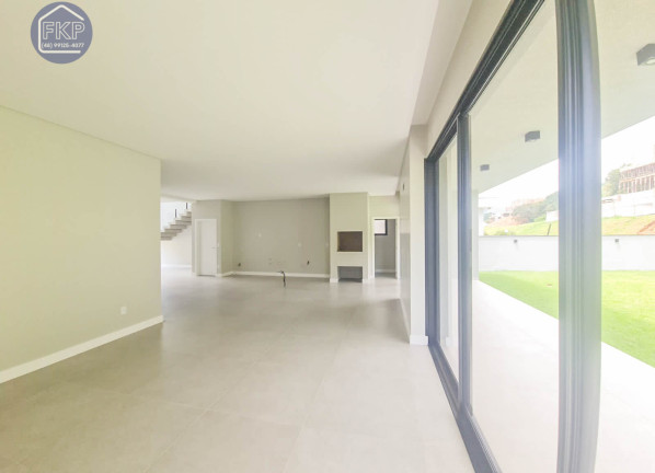 Imagem Casa com 4 Quartos à Venda, 300 m² em Ingleses Do Rio Vermelho - Florianópolis