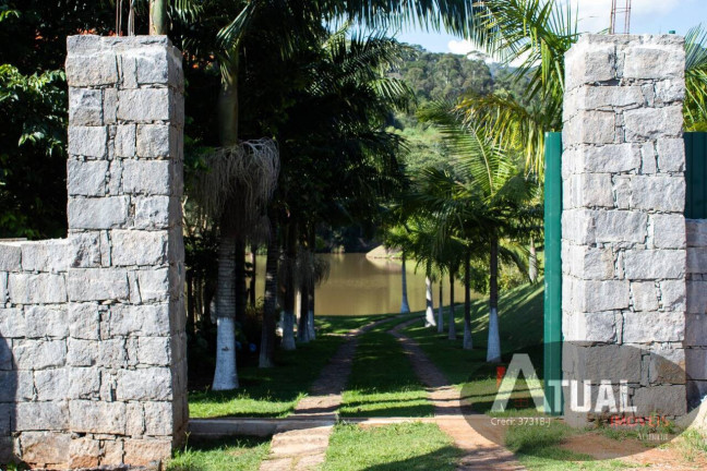 Imagem Chácara com 8 Quartos à Venda, 600 m² em Centro - Piracaia