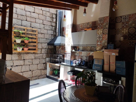 Imagem Casa com 4 Quartos à Venda, 133 m² em Engordadouro - Jundiaí