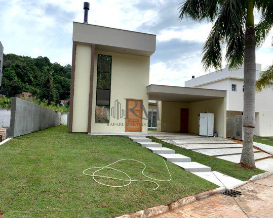 Imagem Casa com 3 Quartos à Venda, em Cachoeira Do Bom Jesus - Florianópolis Imagem Casa com 3 Quartos à Venda, em Cachoeira Do Bom Jesus - Florianópolis