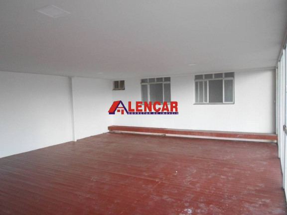 Imagem Casa com 10 Quartos à Venda, 450 m² em Olaria - Porto Velho Imagem Casa com 10 Quartos à Venda, 450 m² em Olaria - Porto Velho
