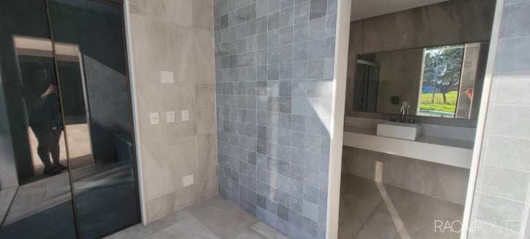 Imagem Casa de Condomínio com 4 Quartos à Venda, 900 m² em Barra Da Tijuca - Rio De Janeiro Imagem Casa de Condomínio com 4 Quartos à Venda, 900 m² em Barra Da Tijuca - Rio De Janeiro