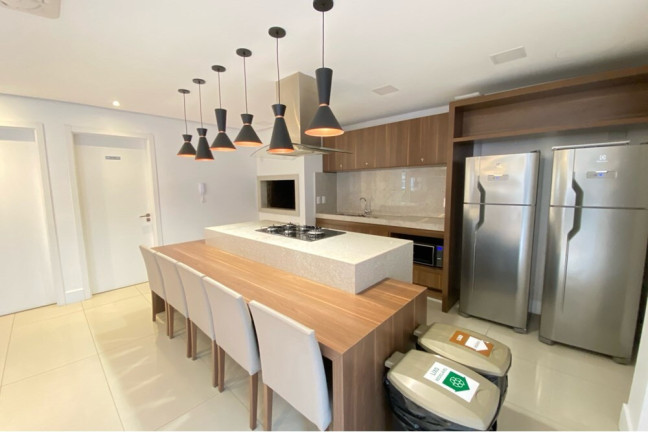 Imagem Imóvel com 3 Quartos à Venda, 76 m² em São João - Porto Alegre Imagem Imóvel com 3 Quartos à Venda, 76 m² em São João - Porto Alegre