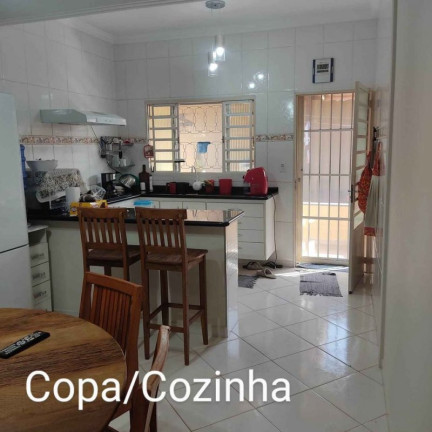 Imagem Casa com 4 Quartos à Venda, 155 m² em Jardim Gurilândia - Taubate Imagem Casa com 4 Quartos à Venda, 155 m² em Jardim Gurilândia - Taubate