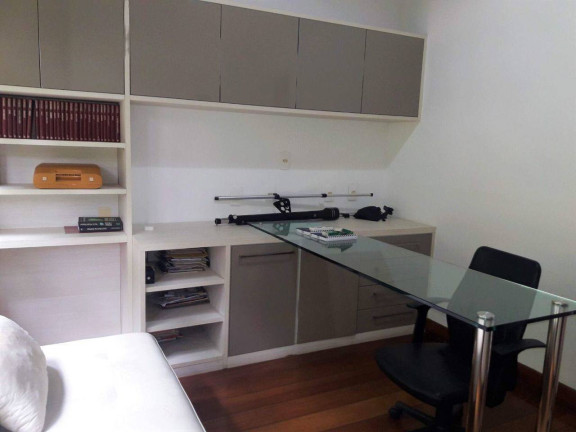 Imagem Casa com 4 Quartos à Venda, 700 m² em Piratininga - Niterói Imagem Casa com 4 Quartos à Venda, 700 m² em Piratininga - Niterói