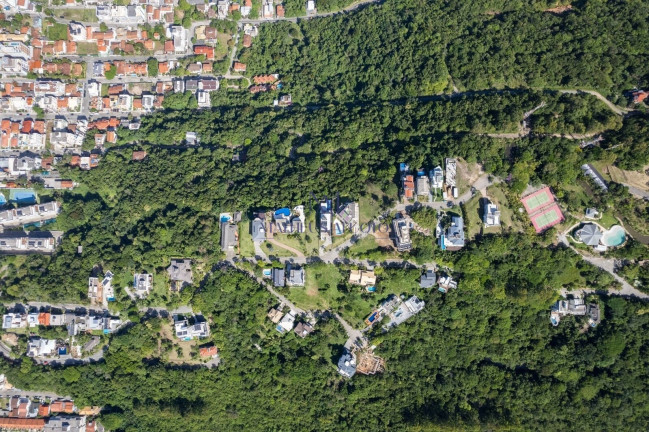Imagem Casa com 3 Quartos à Venda, 337 m² em Centro - Bombinhas