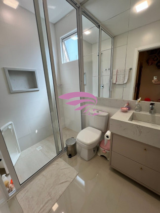 Imagem Imóvel com 3 Quartos à Venda, 159 m² em Meia Praia - Itapema Imagem Imóvel com 3 Quartos à Venda, 159 m² em Meia Praia - Itapema