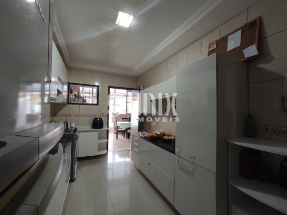 Imagem Casa com 5 Quartos à Venda, 193 m² em Alphaville - Campos Dos Goytacazes Imagem Casa com 5 Quartos à Venda, 193 m² em Alphaville - Campos Dos Goytacazes