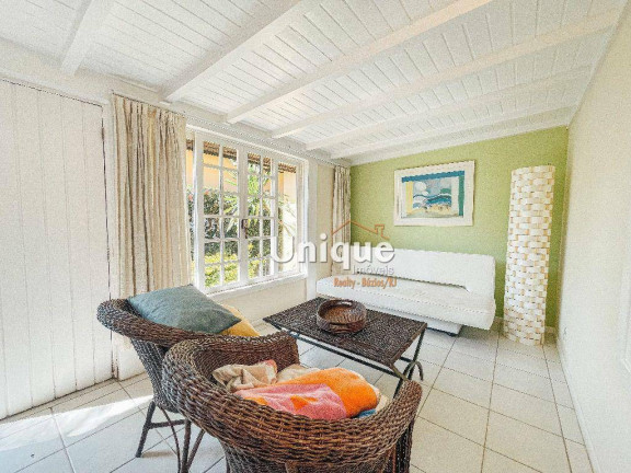 Imagem Casa com 4 Quartos à Venda, 180 m² em Ferradura - Armação Dos Búzios Imagem Casa com 4 Quartos à Venda, 180 m² em Ferradura - Armação Dos Búzios