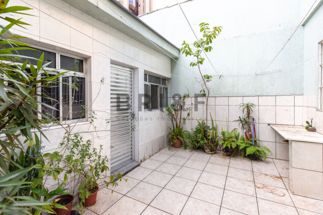 Imagem Casa com 4 Quartos à Venda, 135 m² em Brooklin - São Paulo Imagem Casa com 4 Quartos à Venda, 135 m² em Brooklin - São Paulo