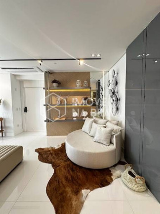 Imagem Apartamento com 4 Quartos para Alugar,  em Centro - Balneário Camboriú