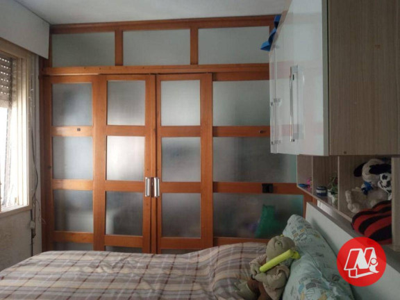 Imagem Kitnet com 1 Quarto à Venda, 29 m² em Centro - Porto Alegre Imagem Kitnet com 1 Quarto à Venda, 29 m² em Centro - Porto Alegre