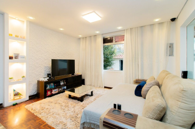 Imagem Casa com 3 Quartos à Venda, 580 m² em Lauzane Paulista - São Paulo Imagem Casa com 3 Quartos à Venda, 580 m² em Lauzane Paulista - São Paulo