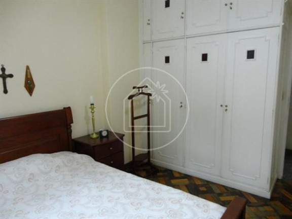 Imagem Casa com 5 Quartos à Venda, 270 m² em Urca - Rio De Janeiro Imagem Casa com 5 Quartos à Venda, 270 m² em Urca - Rio De Janeiro