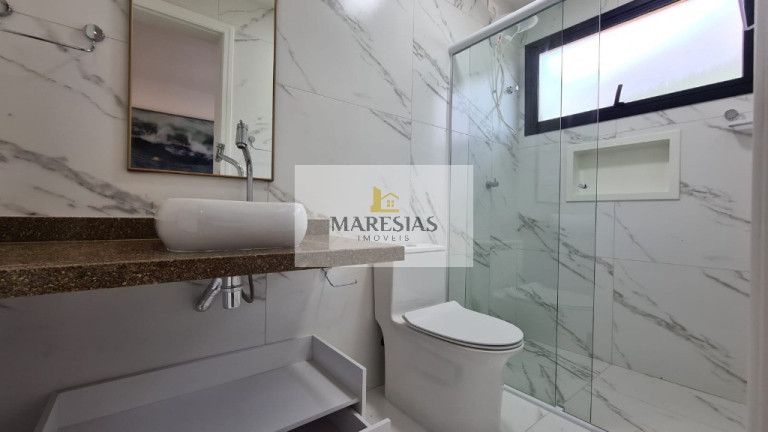Imagem Casa com 3 Quartos à Venda, 165 m² em Camburi - São Sebastião Imagem Casa com 3 Quartos à Venda, 165 m² em Camburi - São Sebastião