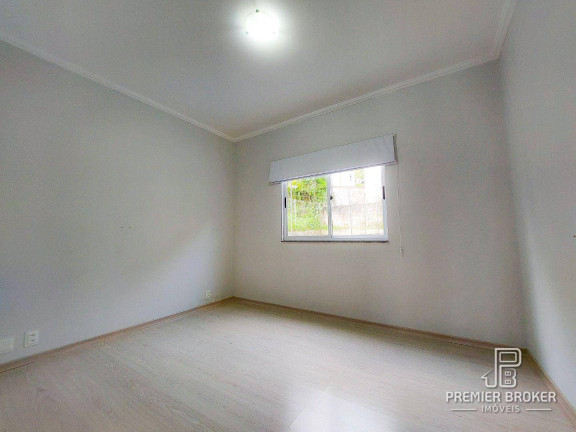 Imagem Casa com 4 Quartos à Venda, 231 m² em Tijuca - Teresópolis Imagem Casa com 4 Quartos à Venda, 231 m² em Tijuca - Teresópolis