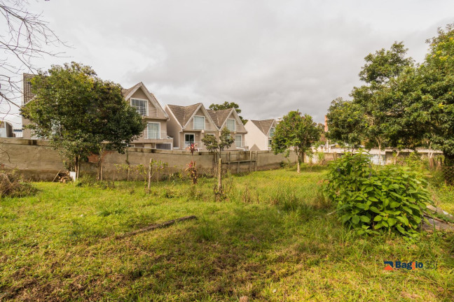 Imagem Terreno à Venda, 624 m² em Orleans - Curitiba Imagem Terreno à Venda, 624 m² em Orleans - Curitiba