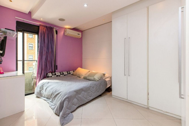 Imagem Apartamento com 3 Quartos à Venda, 220 m² em Moema - São Paulo