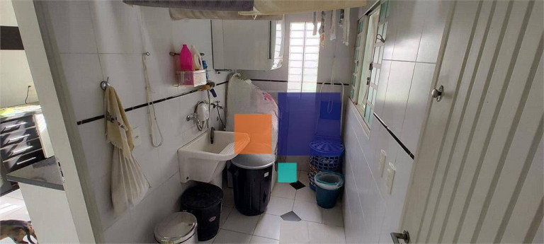 Imagem Casa com 3 Quartos à Venda, 242 m² em Vila Ipojuca - São Paulo
