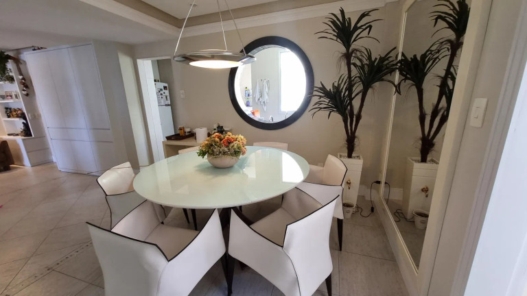 Imagem Apartamento com 4 Quartos à Venda, 156 m² em Centro - Balneário Camboriú Imagem Apartamento com 4 Quartos à Venda, 156 m² em Centro - Balneário Camboriú