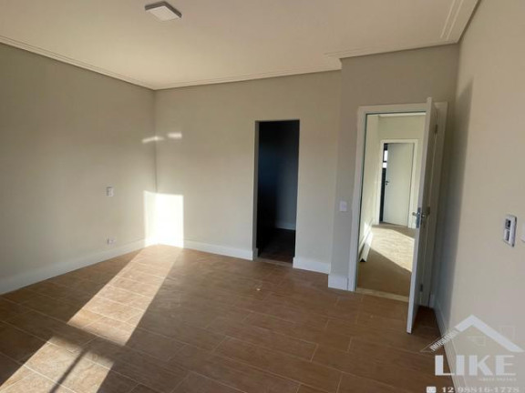 Imagem Casa com 3 Quartos à Venda, 260 m² em Bairro Do Grama - Caçapava Imagem Casa com 3 Quartos à Venda, 260 m² em Bairro Do Grama - Caçapava