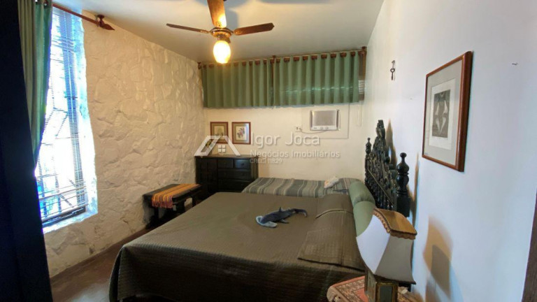 Imagem Casa com 4 Quartos à Venda, 450 m² em Papicu - Fortaleza Imagem Casa com 4 Quartos à Venda, 450 m² em Papicu - Fortaleza