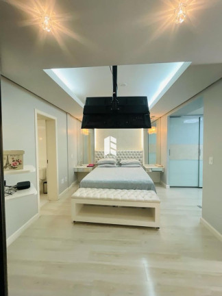 Imagem Apartamento com 3 Quartos à Venda, 200 m² em Nossa Senhora De Lourdes - Santa Maria Imagem Apartamento com 3 Quartos à Venda, 200 m² em Nossa Senhora De Lourdes - Santa Maria