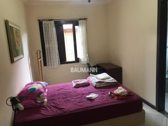 Imagem Casa com 3 Quartos à Venda, 280 m² em Centro - Porto Belo Imagem Casa com 3 Quartos à Venda, 280 m² em Centro - Porto Belo