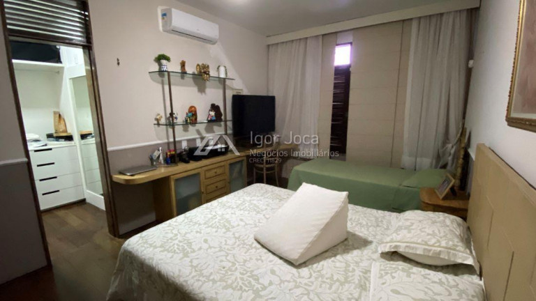 Imagem Casa com 4 Quartos à Venda, 450 m² em Papicu - Fortaleza Imagem Casa com 4 Quartos à Venda, 450 m² em Papicu - Fortaleza