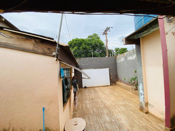 Imagem Casa com 3 Quartos à Venda, 200 m² em Primavera - Várzea Grande Imagem Casa com 3 Quartos à Venda, 200 m² em Primavera - Várzea Grande