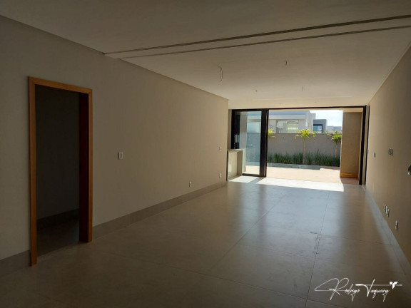 Imagem Casa de Condomínio com 4 Quartos à Venda, 253 m² em Residencial Goiânia Golfe Clube - Goiânia Imagem Casa de Condomínio com 4 Quartos à Venda, 253 m² em Residencial Goiânia Golfe Clube - Goiânia