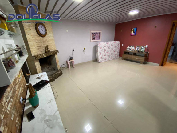 Imagem Casa com 3 Quartos à Venda, 784 m² em águas Claras - Viamão