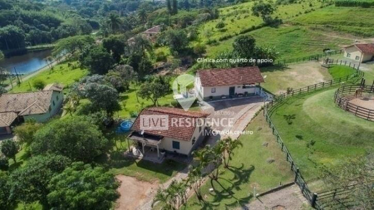 Imagem Chácara com 8 Quartos à Venda, 580 m² em Bairro Itapema - Itatiba Imagem Chácara com 8 Quartos à Venda, 580 m² em Bairro Itapema - Itatiba