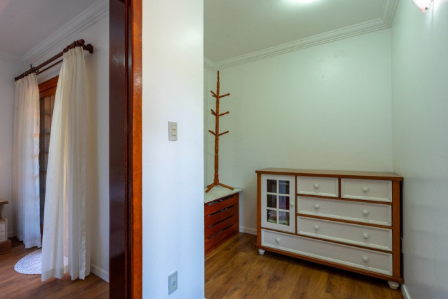 Imagem Casa com 7 Quartos à Venda, em Jardim Sorocabana - Itapevi Imagem Casa com 7 Quartos à Venda, em Jardim Sorocabana - Itapevi