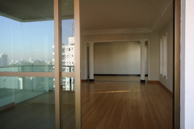 Imagem Apartamento com 3 Quartos à Venda, 243 m² em Vila Suzana - São Paulo Imagem Apartamento com 3 Quartos à Venda, 243 m² em Vila Suzana - São Paulo