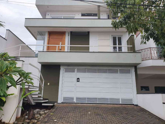 Imagem Casa com 3 Quartos à Venda, 280 m² em Aruã - Mogi Das Cruzes Imagem Casa com 3 Quartos à Venda, 280 m² em Aruã - Mogi Das Cruzes