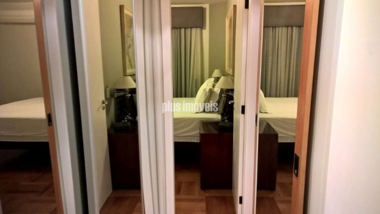 Imagem Apartamento com 3 Quartos à Venda, 205 m² em Vila Nova Conceição - São Paulo Imagem Apartamento com 3 Quartos à Venda, 205 m² em Vila Nova Conceição - São Paulo
